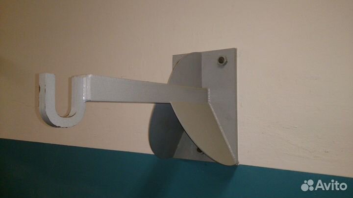 Крюк- крепление для боксёрского мешка,груши