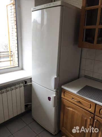 Холодильник двухкамерный Liebherr Premium б/у