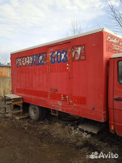 Mercedes-Benz 709D, 1992