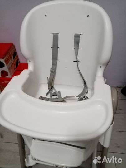 Стульчик для кормления CAM