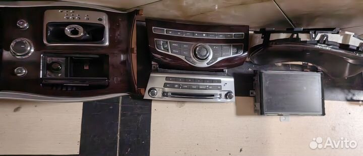 Элементы салона на Инфинити м37