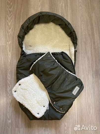 Конверт в коляску зимний меховой на выписку