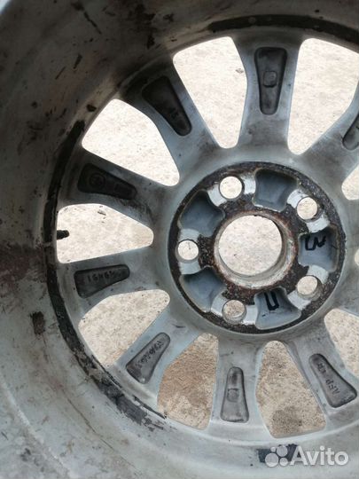 Диск литой оригинальный Toyota Camry 50, 55