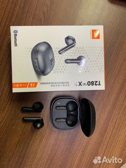 Беспроводные наушники jbl T280