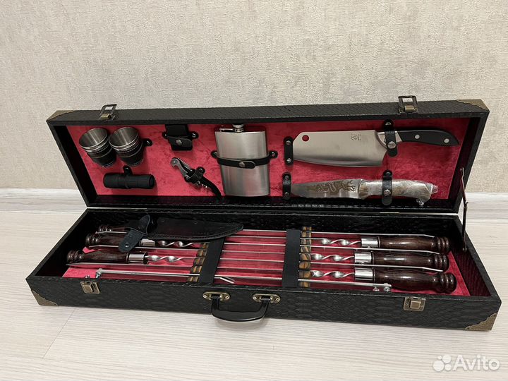 Подарочный шашлычный набор в кейсе