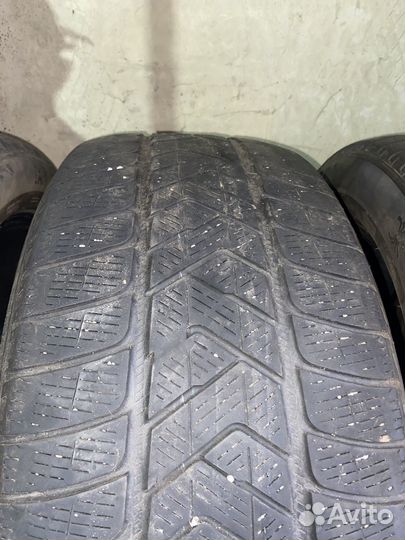 Pirelli Scorpion Winter 235/55 R19 и 255/50 R19 101N