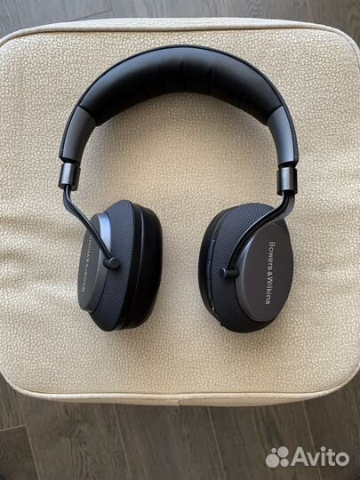 Беспроводные наушники Bowers & Wilkins PX