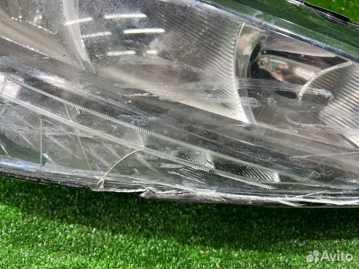 Фара светодиодная передняя правая Skoda Rapid 2