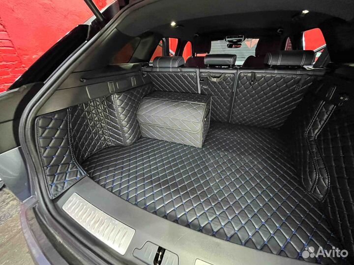 Коврики в багажник Land Rover Velar 2017