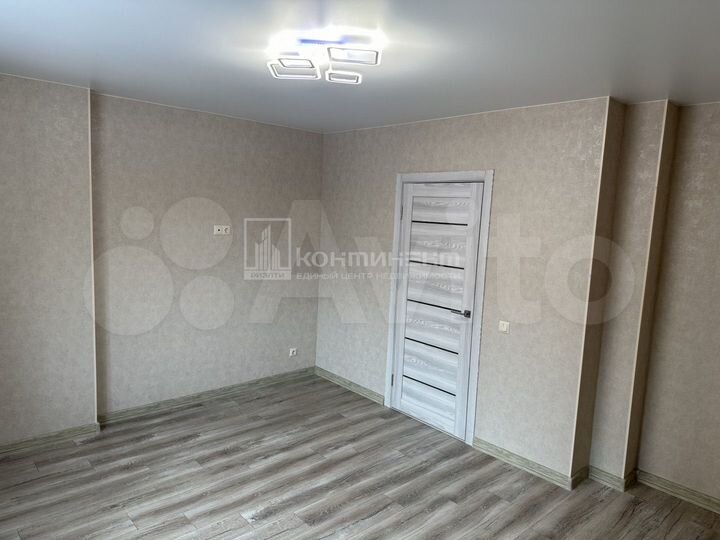 1-к. квартира, 40 м², 8/18 эт.