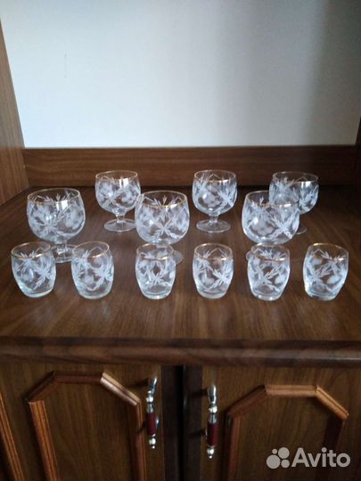 Бокалы коньячные и рюмки