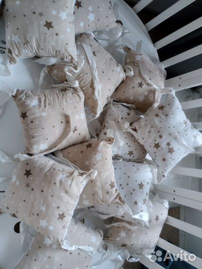 Подушки-бортики для детской кроватки