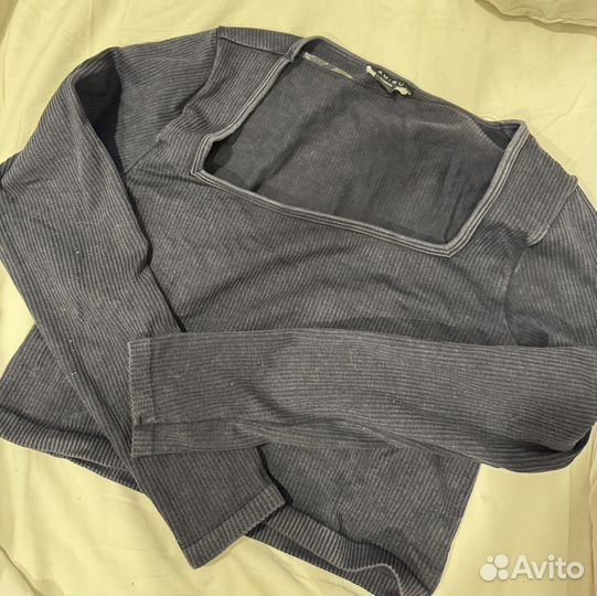 Топ с длинным рукавом