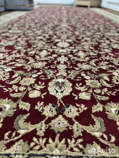 Ковер шерстяной