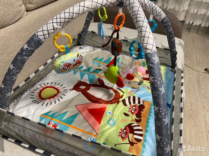 Развивающий коврик