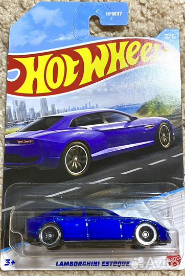 Hot wheels спец серия Lamborghini estoque 1:64