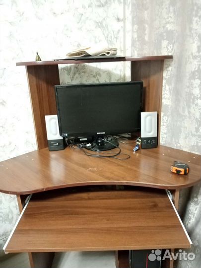 Компьютерный стол бу