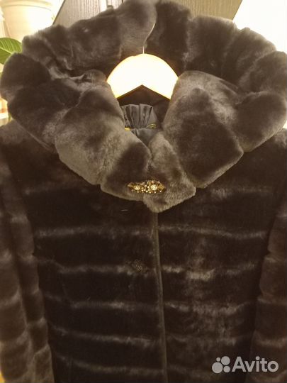 Полушубка мутоновая с капюшоном 44 46