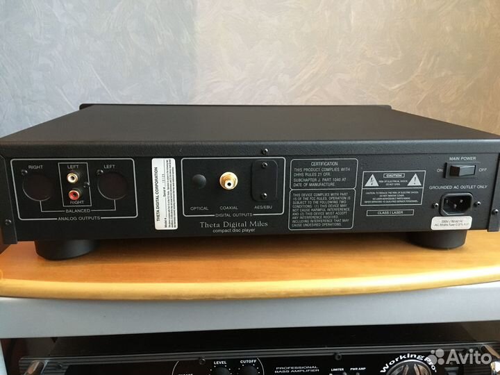 Cd проигрыватель Theta Miles