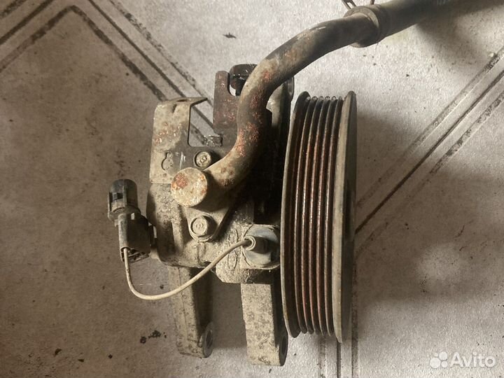 Насос гидроусилителя kia cerato 2 571001M000