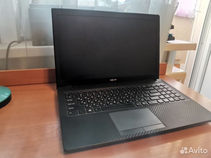 Ноутбук Dexp