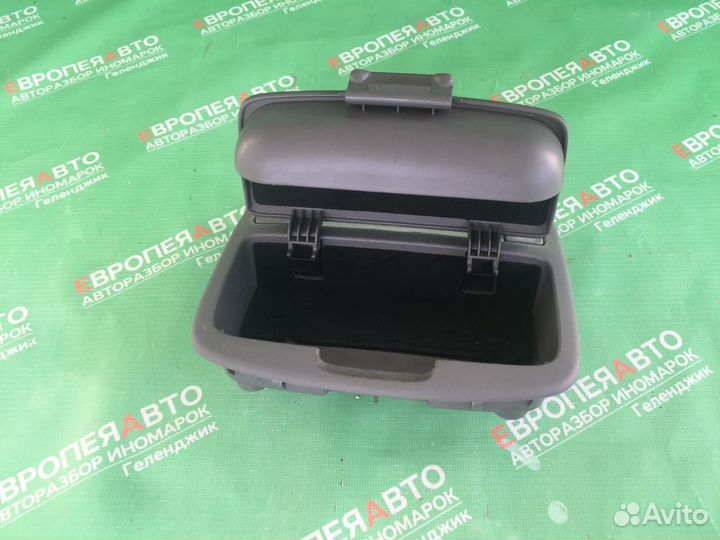 Плафоны потолка Mazda 626 GF 1997-2002