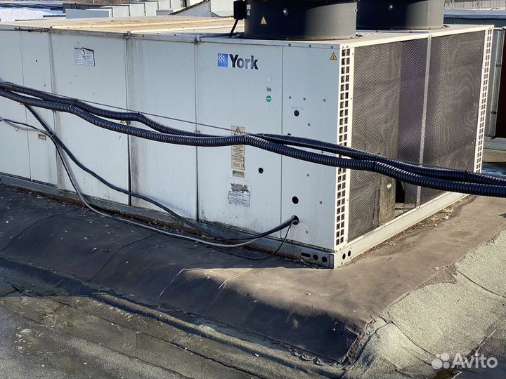 Крышный кондиционер rooftop york B2IH300A50