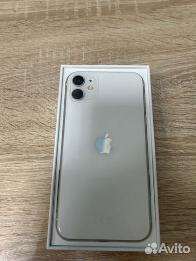 iPhone 11, 128 ГБ