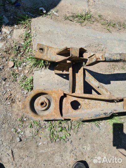 Подрамник задний Ford Focus 1 2001