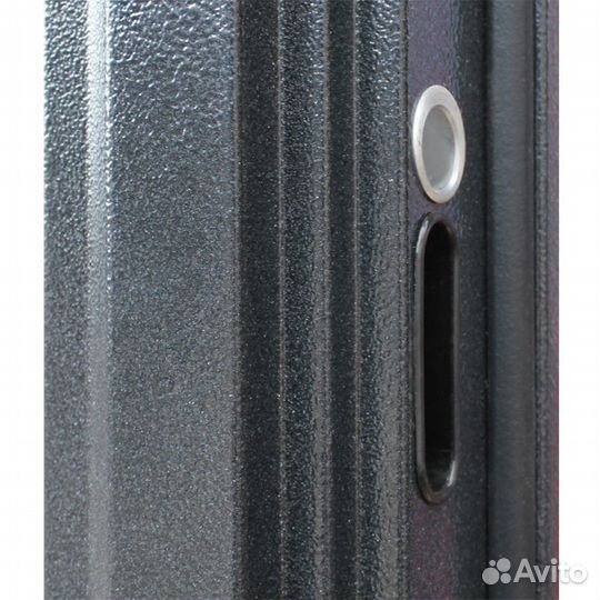 Входная дверь 