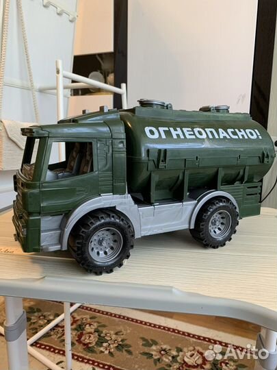 Машинка бензовоз Огнеопасно