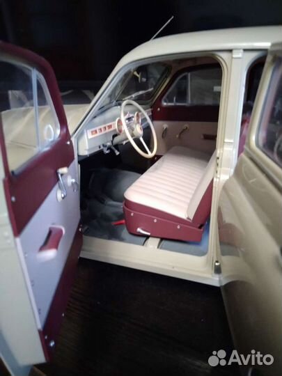 Модель автомобиля Победа Газ М-20