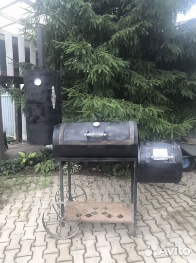 Мангал коптильня смокер