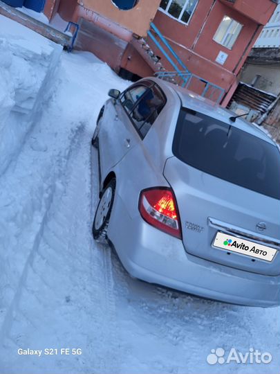 Nissan Tiida Latio 1.5 AT, 2008, битый, 320 000 км