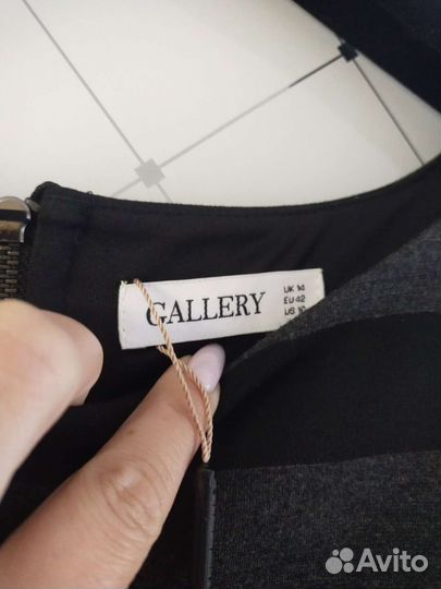 Стильное новое платье 46-48