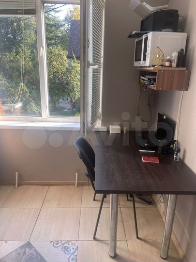 2-к. квартира, 42 м², 2/4 эт.