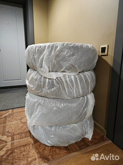 Kormoran Stud 2 215/55 R17