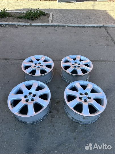 Литые диски r17 toyota avensis авенсис оригинал
