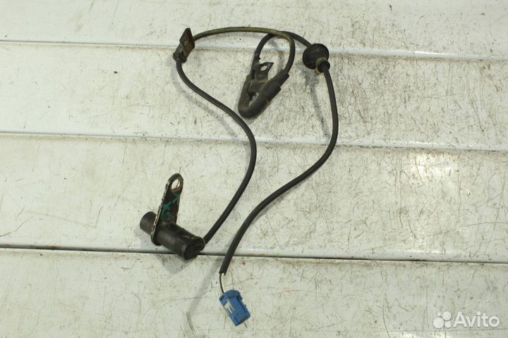 Датчик ABS toyota camry gracia 00* SXV25 RR/RH (4WD)