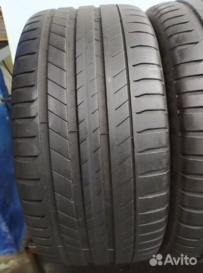 Michelin Latitude Sport 3 265/40 R21 98W