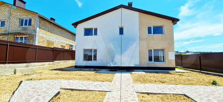 Таунхаус 110 м² на участке 2,5 сот.