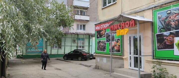 Торговое помещение на 1 линии с зоной разгрузки