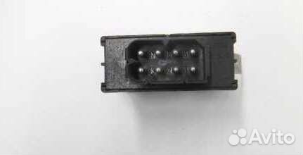 Кнопка обогрева заднего стекла BMW 5 E34