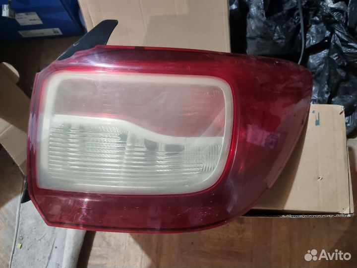 Задние фонари на renault logan