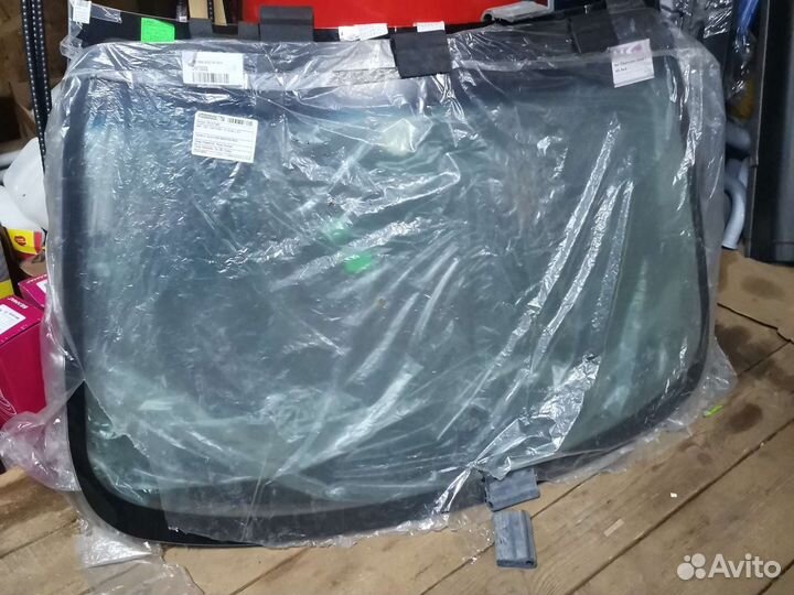 Лобовое стекло