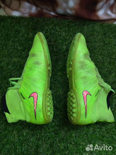 Футзалки nike