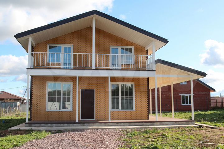 Коттедж 205,3 м² на участке 12 сот.