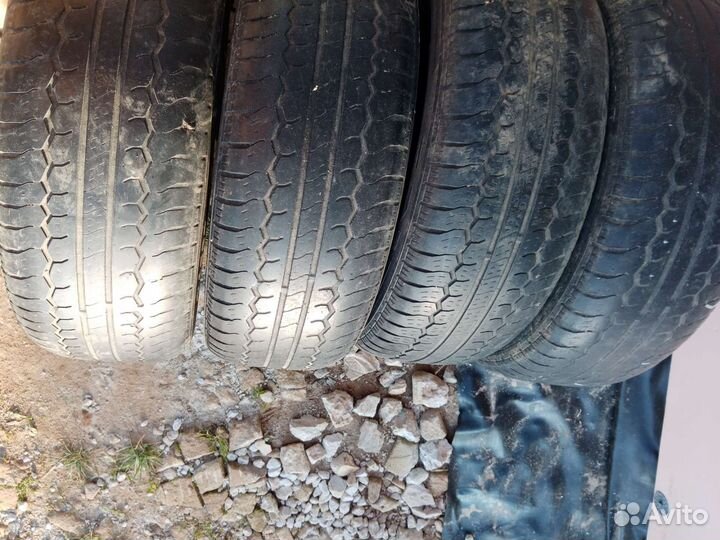 Nexen CP 521 235/60 R17