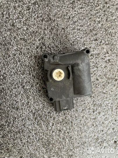 Моторчик заслонки Audi A6 С6 2.4 multitronic