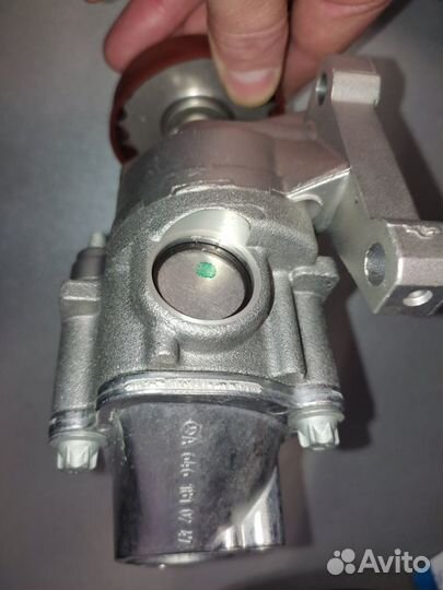 Насос масляный двс Mercedes A 646 180 16 01